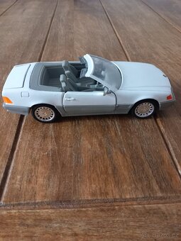 Model Mercedes-Benz Sl 500 R129 žehlička - 5