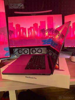 MacBook M1 Pro 16” / 1TB / 16GB Ram / Stříbrný - 5