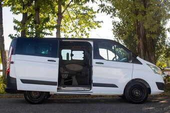 FORD TOURNEO CUSTOM 2.2 TDCI 125k L1H1 T300 /AJ NA SPLÁTKY/ - 5