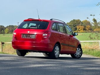ŠKODA FABIA COMBI 1.4 16V AMBIENTE,KLIMATIZACE,EL.OKNA - 5