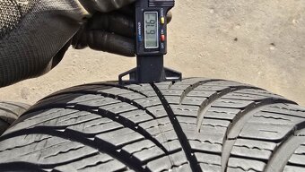 Celoroční pneu 235/50/18 Goodyear - 5