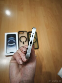 PRODÁM | APPLE IPHONE 16e 128 GB – STAV NOVÉHO + ZÁRUKA - 5