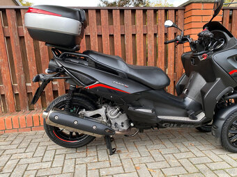 Gilera Fuoco 500 LT (2015) - 5