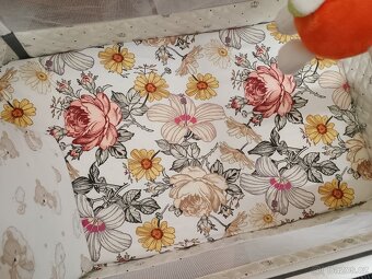 Pojízdná postýlka pro miminko - 5