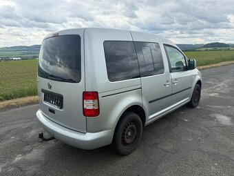 Volkswagen Caddy 1.9TDI bez koroze a originál bez DPF - 5