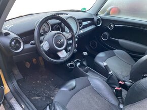 Mini Cooper R56 1.6i 88kW - Náhradní díly - 5