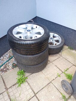 Originální litá kola Ford 17" + letní pneumatiky Dunlop Spo - 5