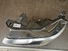 AMAROK 24 LAVY LED N1BX13E017AG - 5