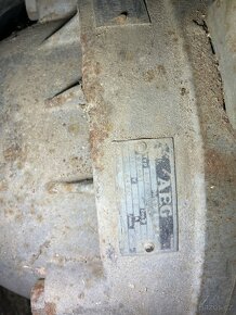 Motor GEAL - motor - 5