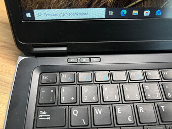 Dell Latitude E7440 - 5