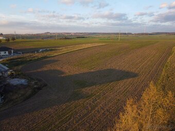 stavební/pozemek/Mělník-Velký Borek - 5
