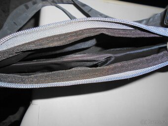 DÁMSKÁ KABELKA - 5