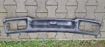 Ford Sierra  - přední maska - 5