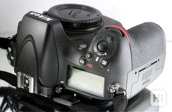 Nikon D800 FX36MPix CMOSFull HDVSD/CF10500 Exp - 5