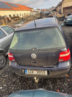 Golf 4 1.6fsi 81kw N.D. - 5