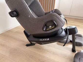 Autosedačka Nuna Todler Next - 5