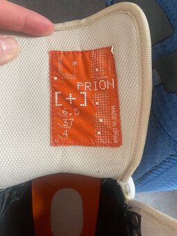 Dětské snowboardové boty vel. 37 (6,5) - 5