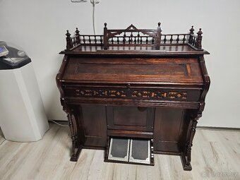 Antique Organ Harmonium - 5