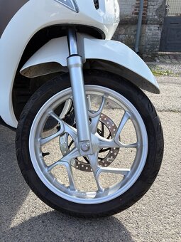 Piaggio Medley 125 - 5