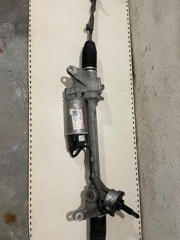 BMW G11 ,G12,G30,G31. servořizení 6896843 - 5