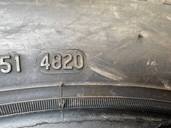 Zimní pneumatiky Pirelli 215/55/17 - 5
