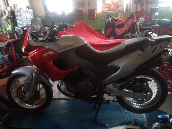 Aprilia Pegas 650 i - 5