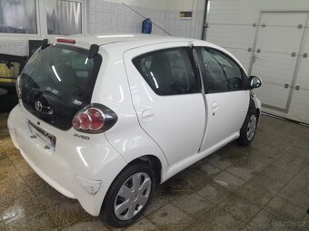 Toyota Aygo 1,0 VVT-i - 5