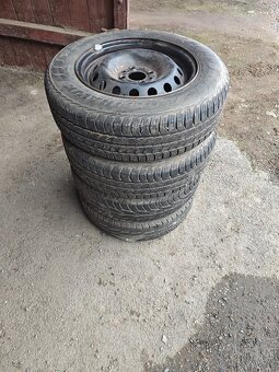 Prodám sadu disků 5,5Jx14H2 ET37 + let. pneu 175/70/R14 - 5