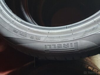 255/45/19 Pirelli - 5