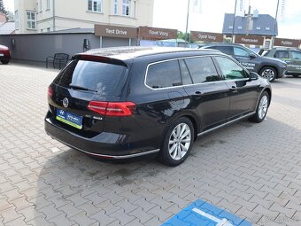 Volkswagen Passat Variant 2.0TDi 110kW HL LED ČR - 5