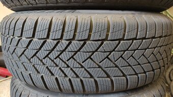 Prodám zimní pneu Matador 205/55 /R17 - 5