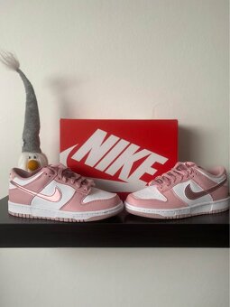 Nike Dunk Low Pink Velvet - 5