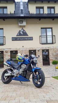 Honda CB900F Hornet - 5