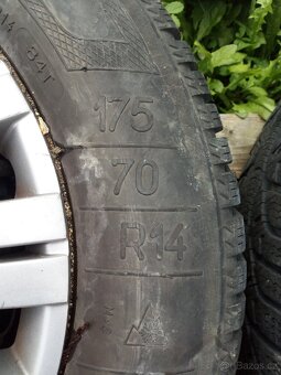 Zimní pneumatiky s ráfky 175/70/R14 - 5