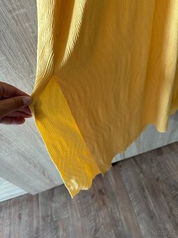 Midi žluté šaty - 5