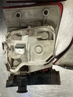 Audi A4 B7 Avant zadní světla - 5