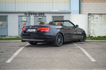 BMW Rad 3 325i A/T Cabiro E93 - 5