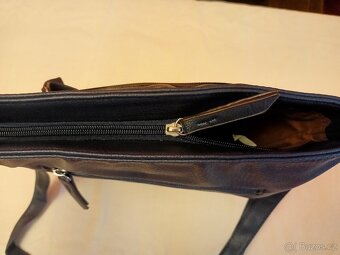 tm. modrá kožená kabelka přes rameno - 5