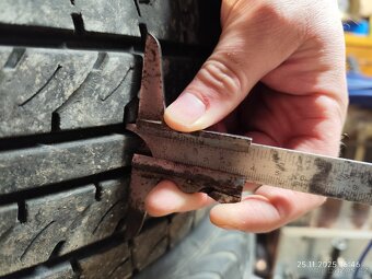 Letní pneumatiky 215/70/R15C vzorek 5mm - 5