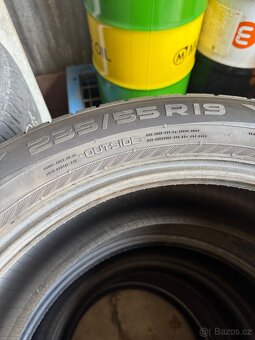 Pneumatiky Nokian 235/55R19 - 5