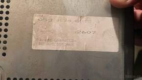 Prodám autorádio s CD Renault Tuner List včetně kódu - 5