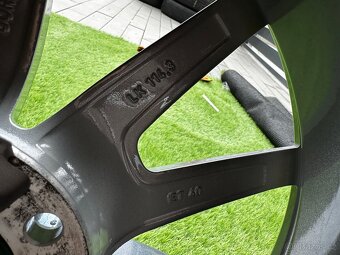 Alu kola 5x114.3 r18 s pneu (114) - 5