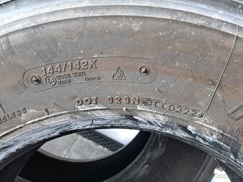 Pneu 10 r 22.5 Bridgestone - 5