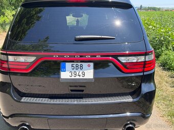 DODGE DURANGO 5.7 R/T / 6 míst / - - 5