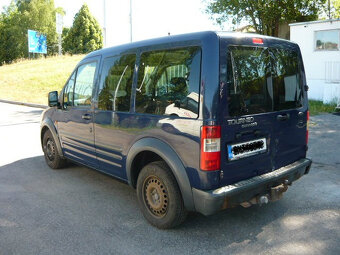 FORD TOURNEO CONNECT 1.8 TDCI 5 MÍST - 5