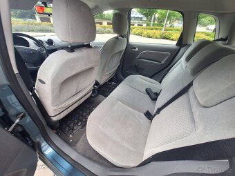 Ford fiesta 1.4 59kw rok 2003 5ti dveří,nová stk - 5