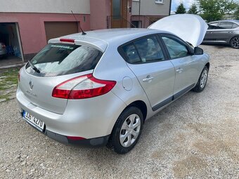 Renault Megane 2009, 1.6 74kw - 5