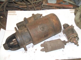 Motor Trabant + převodovka - 5