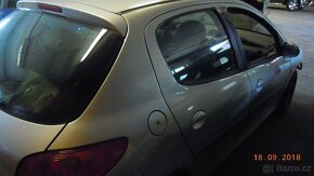 Peugeota 206, 1.4 HDI 50kw Rv: 2004/1 - 5