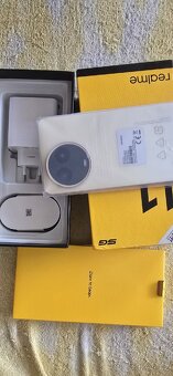 REALME - 11 5G Telefon - 5